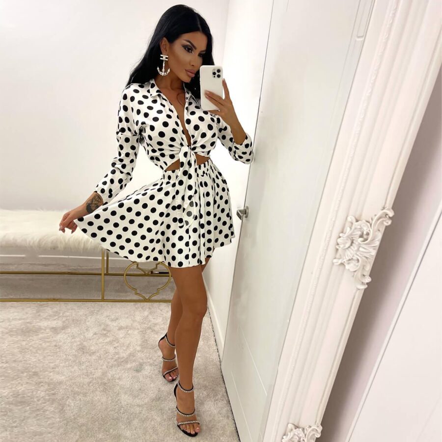 Francesca Sets Dots