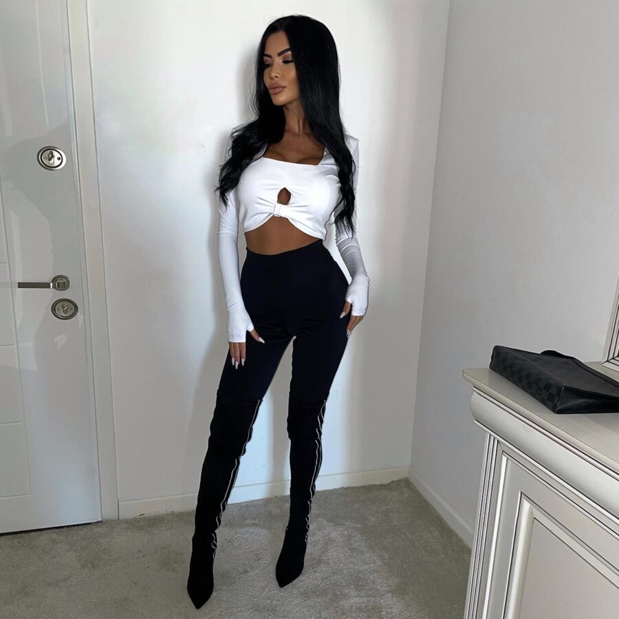 Room Top (white)