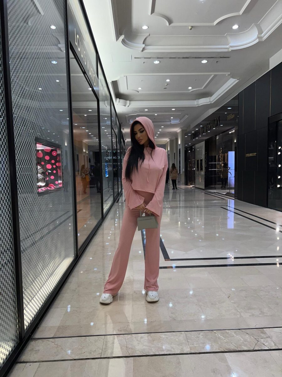 Sarra pink set - Image 2