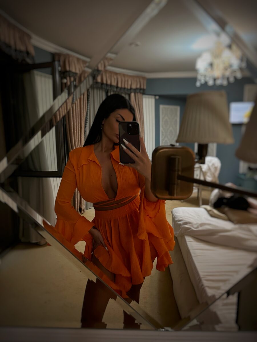 Roxanne Set orange - Image 3