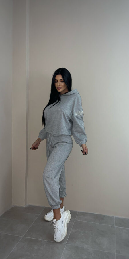 Maddie set