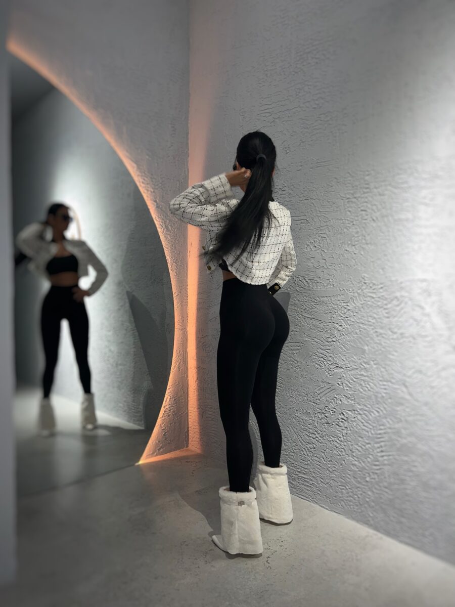 Beverly Jacket - Image 4