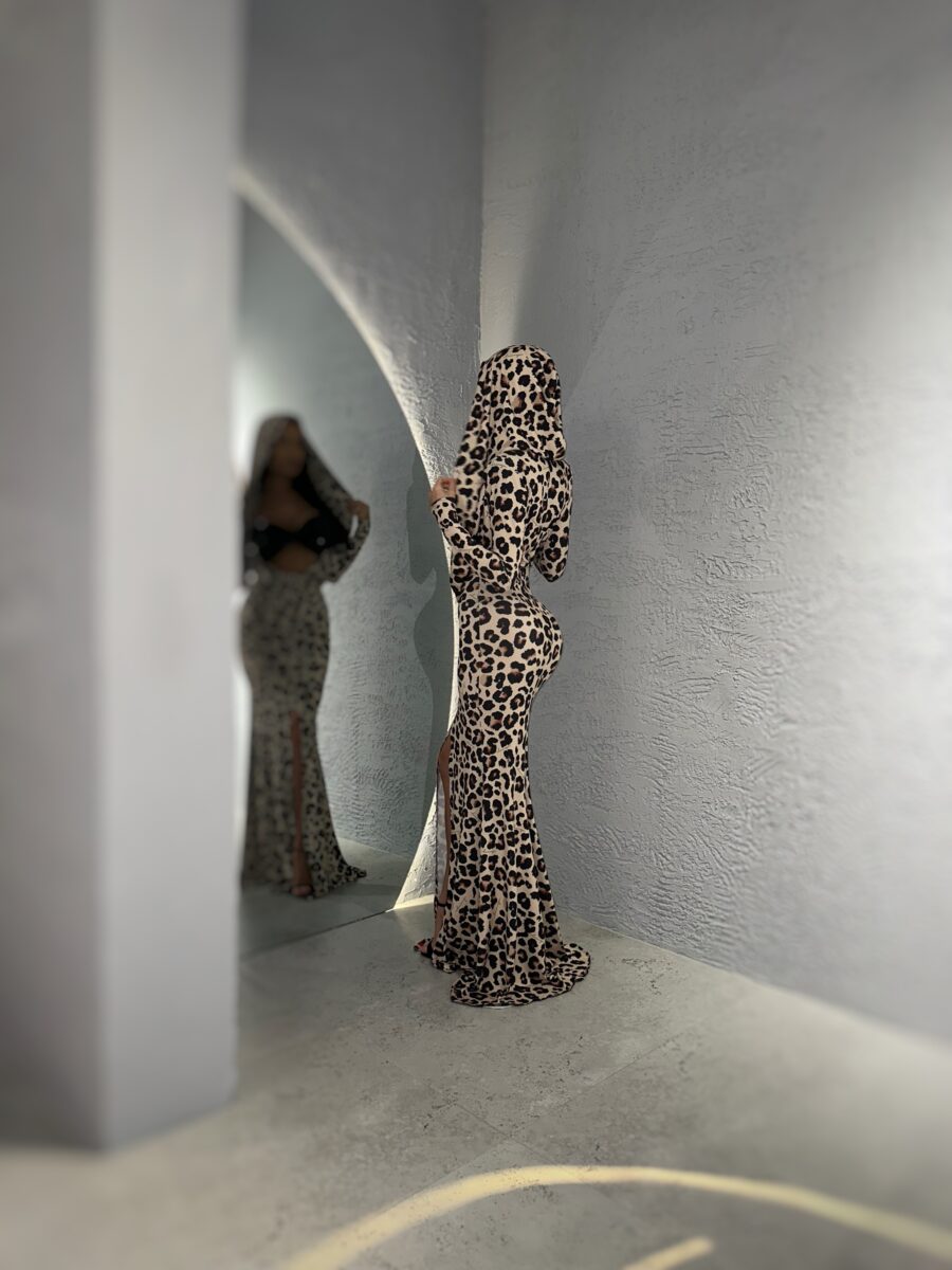 Rochie Shadow cu gluga si bustiera millionette - Image 6